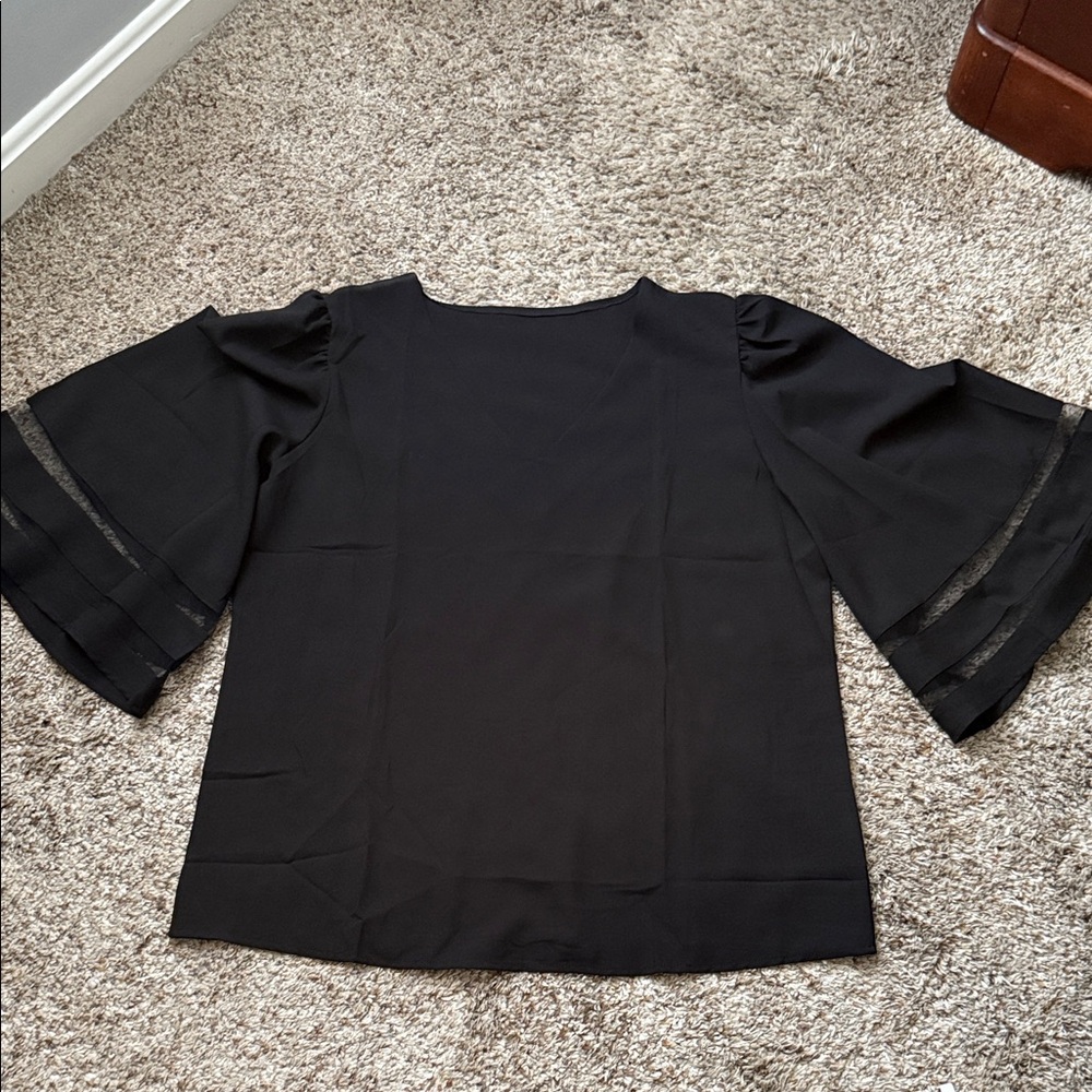 Source Unknown Black Bell Sleeve Blouse